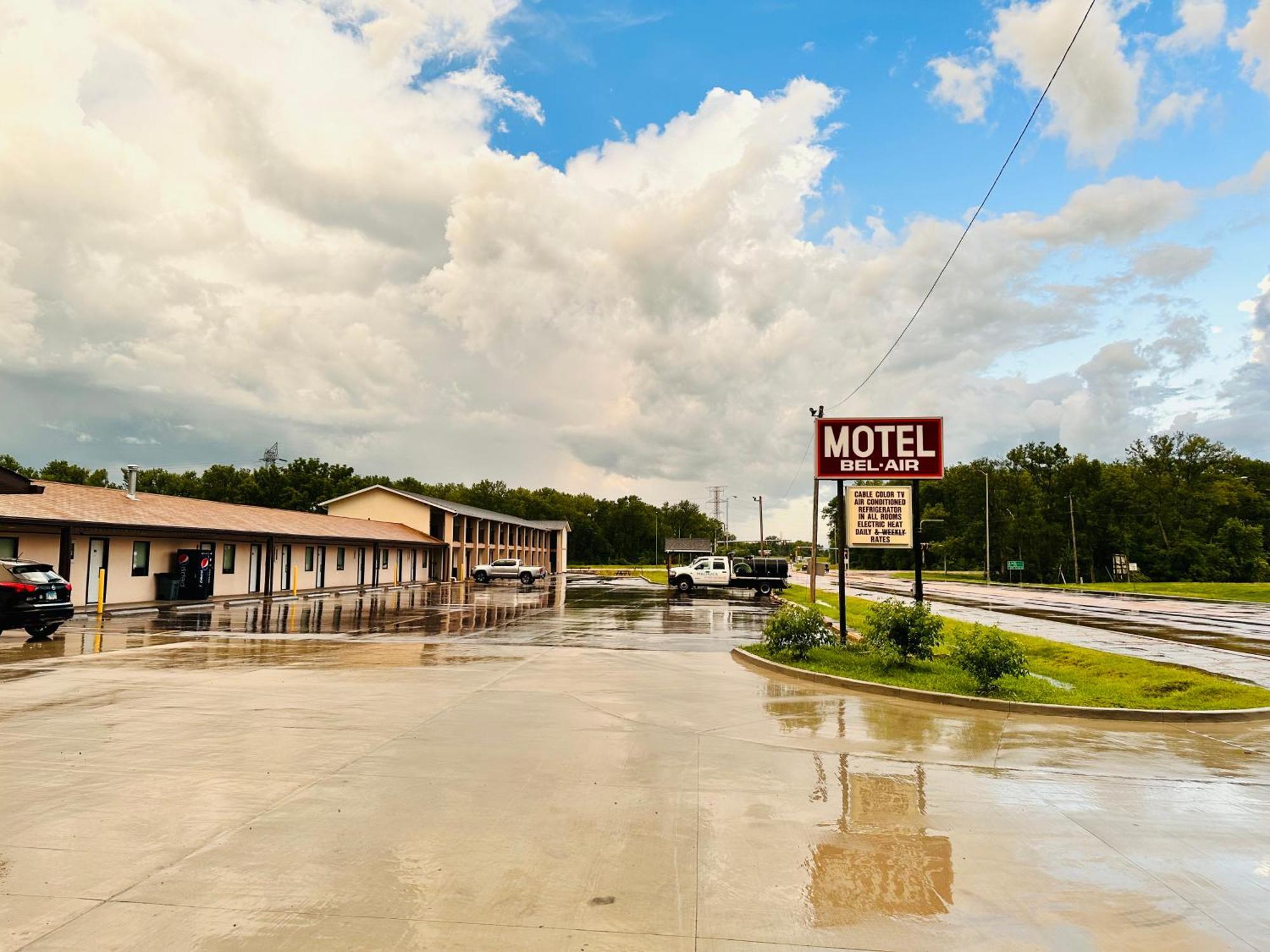 Wood River Bel Air Motel المظهر الخارجي الصورة